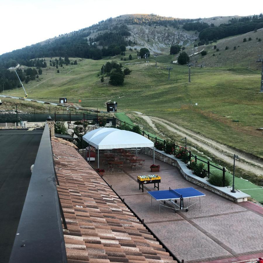 Hotel Vallefura Пескокостанзо Екстериор снимка