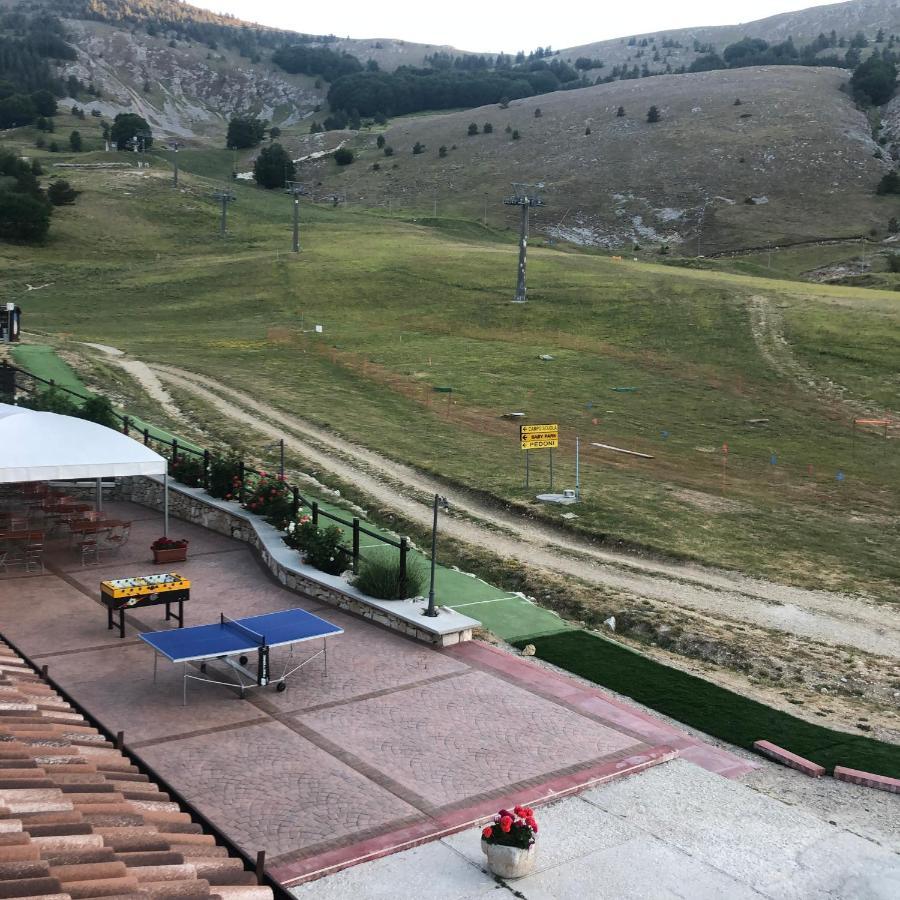 Hotel Vallefura Пескокостанзо Екстериор снимка