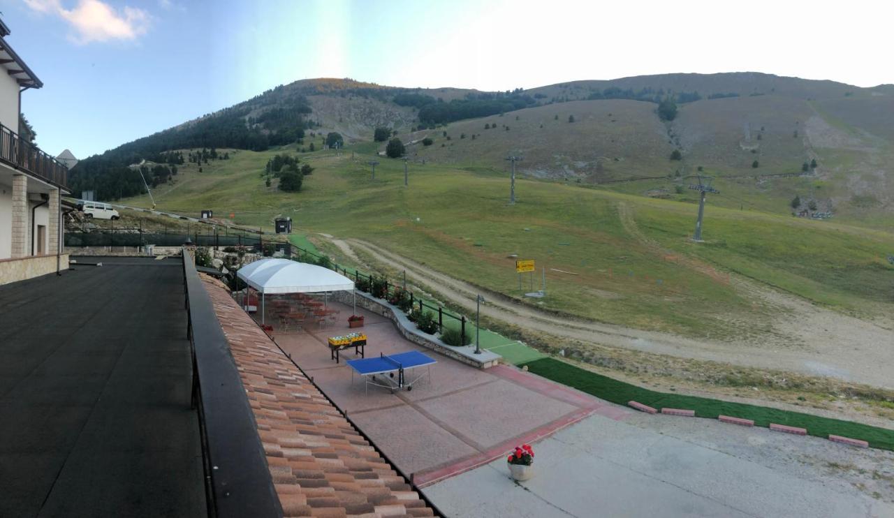 Hotel Vallefura Пескокостанзо Екстериор снимка