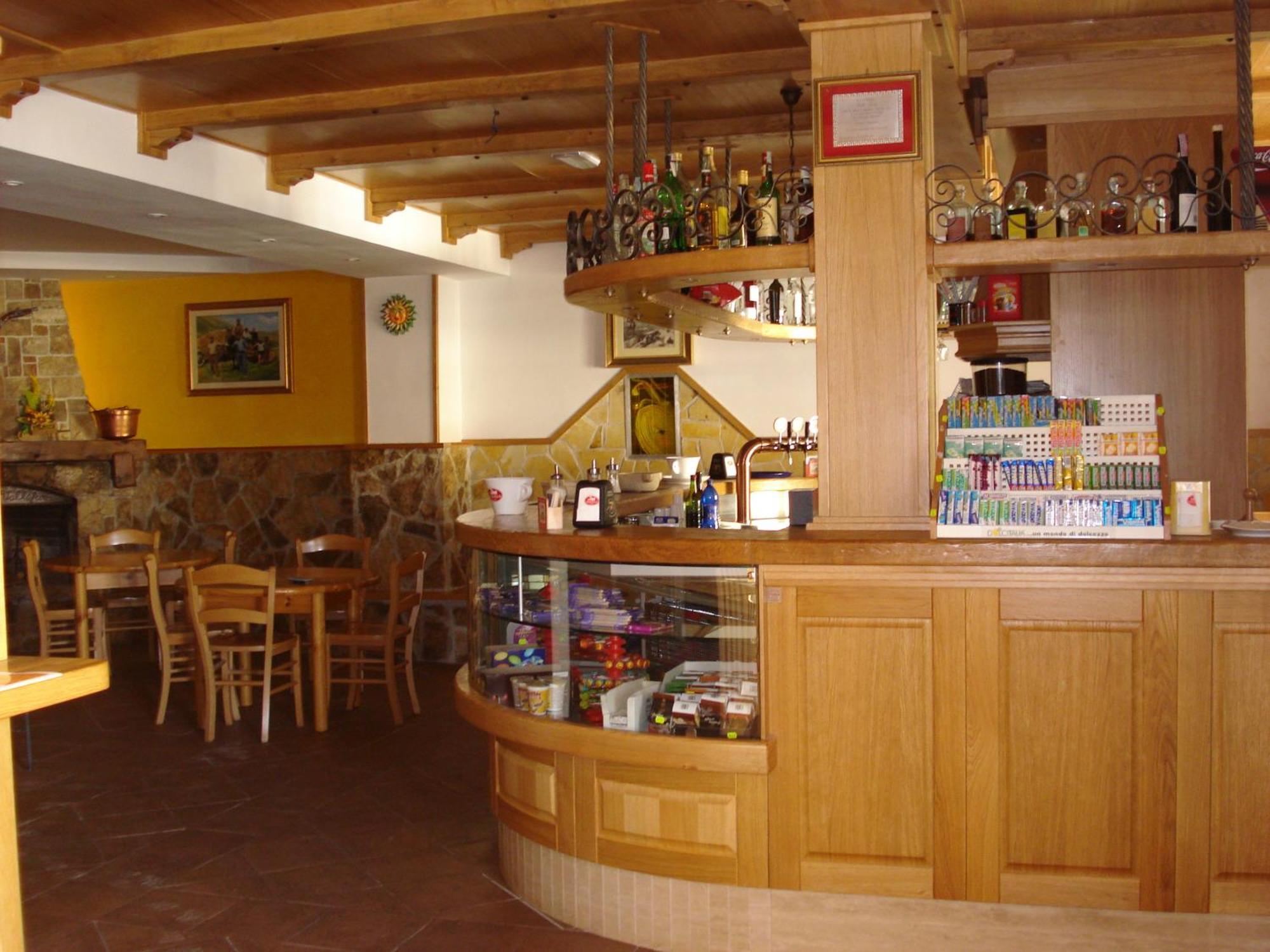 Hotel Vallefura Пескокостанзо Екстериор снимка