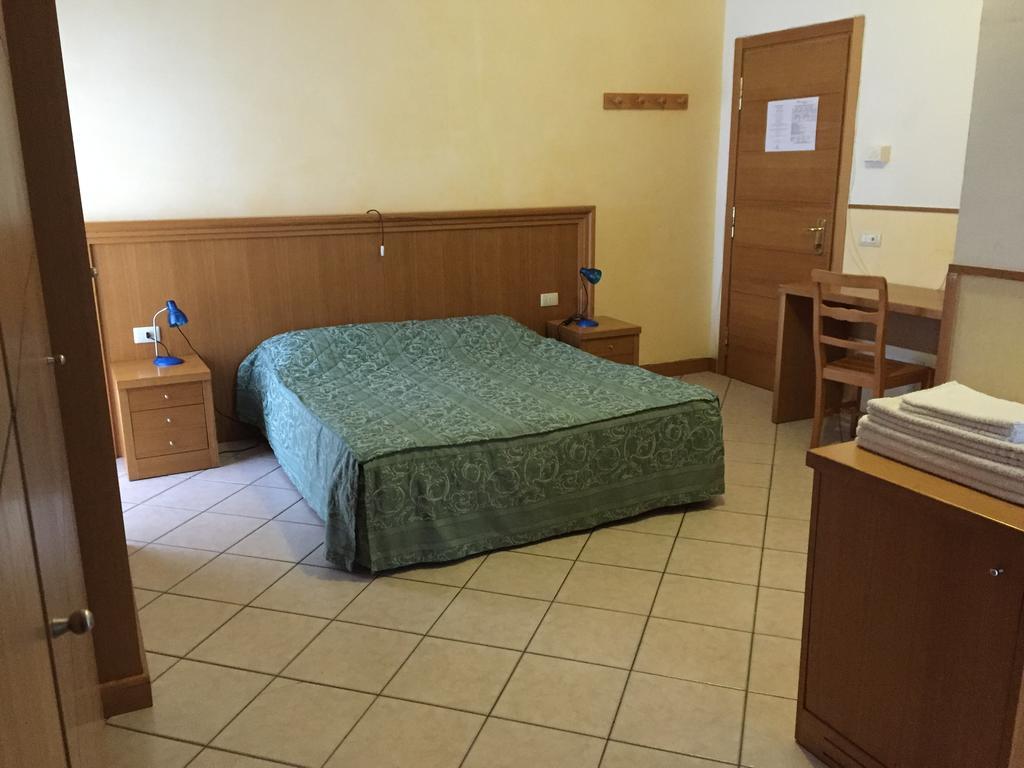 Hotel Vallefura Пескокостанзо Екстериор снимка