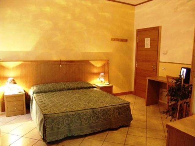 Hotel Vallefura Пескокостанзо Екстериор снимка
